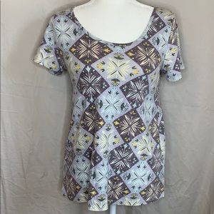 Lularoe Classic Tee
